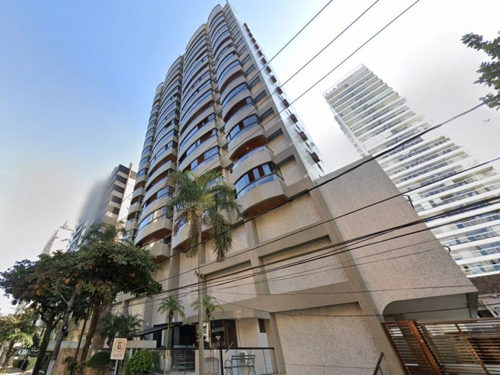 Avenida Almirante Cochrane, 15, Embaré, Santos, SP